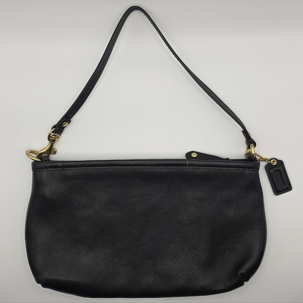 Coach Black Leather Pleated Wristlet Red Liner - Picture 2 of 8